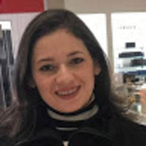 Meet your Posher, Evelyn